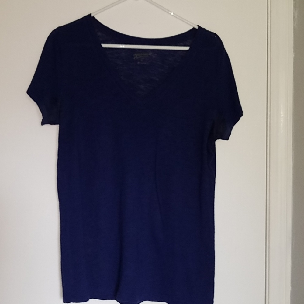 Arizona V-neck Tshirt